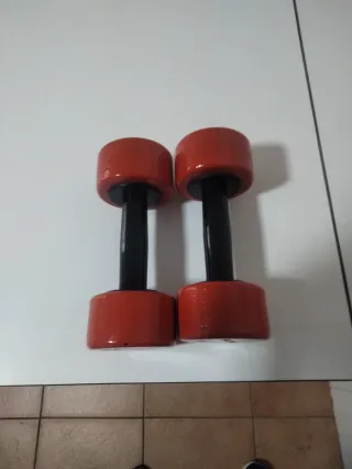 Mancuernas Rojas y Negras 4 kg