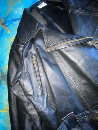 Chaqueta Piel Negra Cruzada talla 48