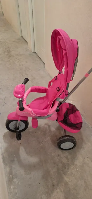 Triciclo rosa