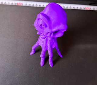 Figura Mano Medievil para Pintar