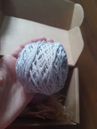 Hilo macramé brillante (3 ovillos)