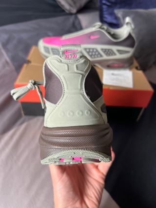 Nike Air Max SNDR Gris/Rosa Talla 43