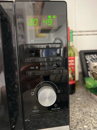 Microondas Candy Negro