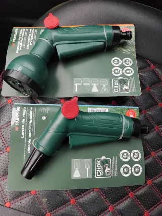 2 Pistolas de riego Parkside multifuncional