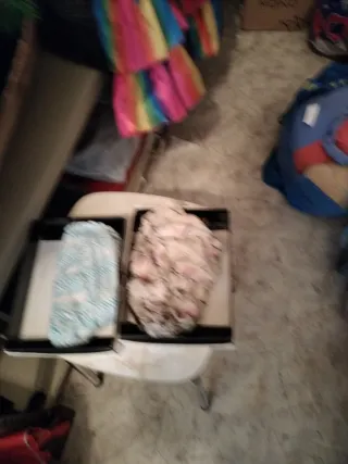 Peluca de pelo.largo rubio  oscuro y corcho