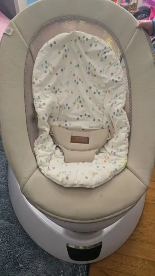 Hamaca eléctrica con música y velocidades