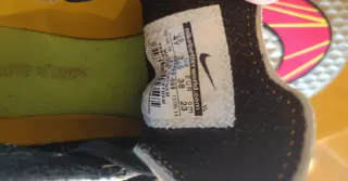 Scarpe da calcio Nike argentate