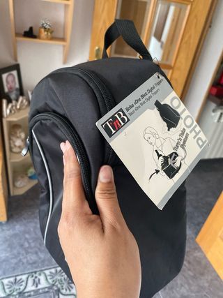 Trípode y bolsa cámara TNB