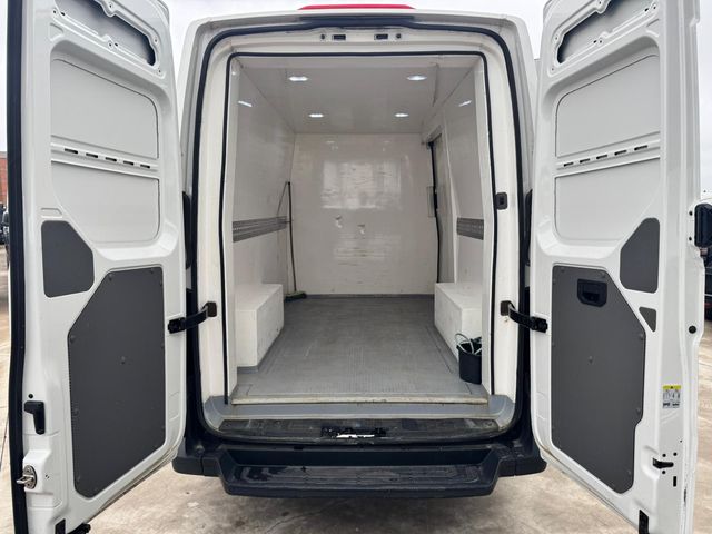 Volkswagen Crafter Furgon ISOTERMO L3H3 2.0TDI 140