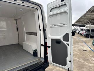 Volkswagen Crafter Furgon ISOTERMO L3H3 2.0TDI 140
