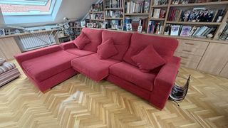 Sofá chaise longue rojo