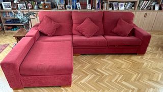 Sofá chaise longue rojo