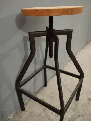 Banqueta regulable madera y metal