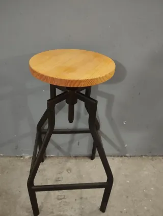 Banqueta regulable madera y metal