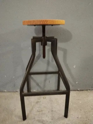 Banqueta regulable madera y metal