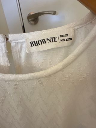 Blusa Brownie Blanca Hombros Descubiertos Talla xs