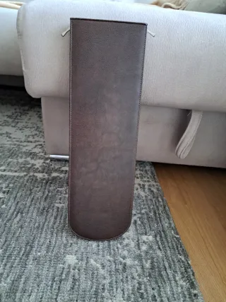 Portacorbatas de piel marrón