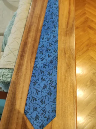 Cravatta Valentino Vintage