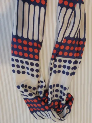 Pañuelo de seda estampado