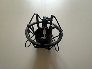 Micrófono Behringer B-1 con estuche