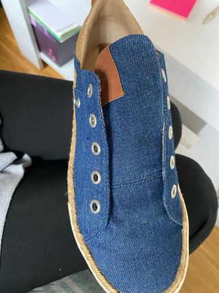 Zapatillas Vaqueras Gioseppo Azul y Dorado