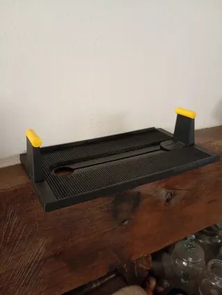 Porta CD o Libri da scrivania regolabile