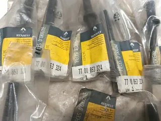 Tornillos culata Renault 7700853324