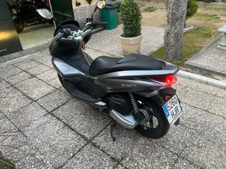 Honda PCX 125cc - 2100 km