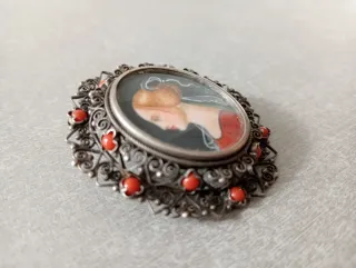 Antiguo broche y colgante plata 800 y coral