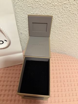 Bolsa y caja Viceroy