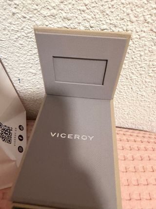 Bolsa y caja Viceroy