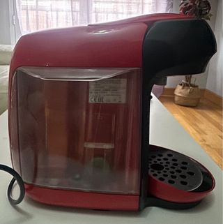 Cafetera Bosch Roja