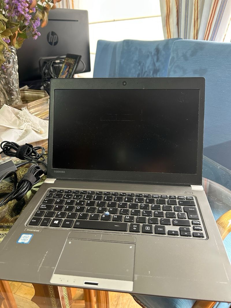 2 Toshiba Portege Z30 Portátiles con procesadr I7 afbeelding 3