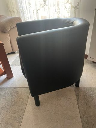 Sillón negro polipiel