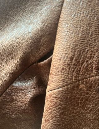 Chaqueta de cuero marrón