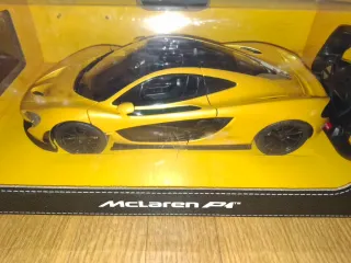 Coche teledirigido amarillo Rastar McLaren