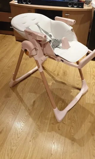 Trona Peg Perego Rosa y Blanca 7 Posiciones