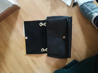 Bolso Purificación García Negro y Dorado