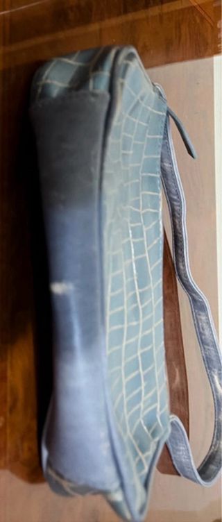 Borsa Furstenberg blu effetto coccodrillo