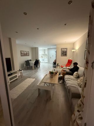 Habitación privada con baño, alquiler habitación