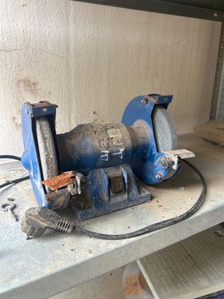 Esmeriladora azul