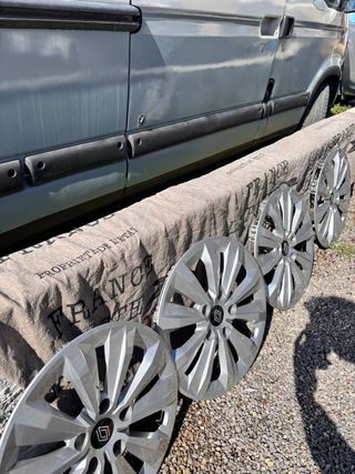 Tapacubos 16 Renault (4 unidades)