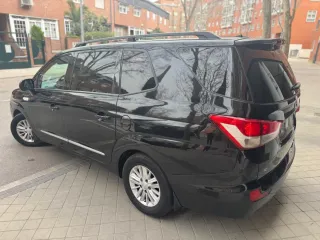 SsangYong Rodius 2016