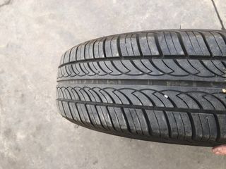 Llanta Mercedes Benz con Neumático Kumho