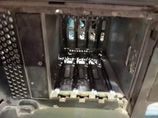 Servidor Fujitsu PRIMERGY TX150 S6. Funciona.