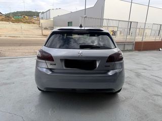 Peugeot 308 2016