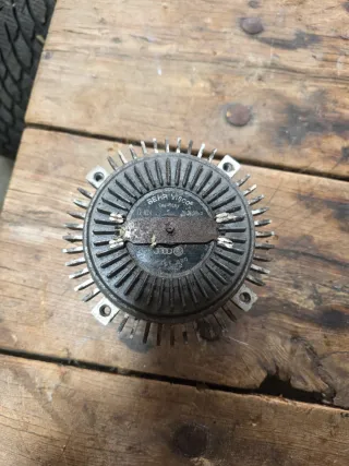 Biscoso Audi 08B121347