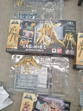 10 Figuras Caballeros del Zodiaco Originales