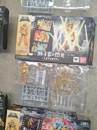 10 Figuras Caballeros del Zodiaco Originales