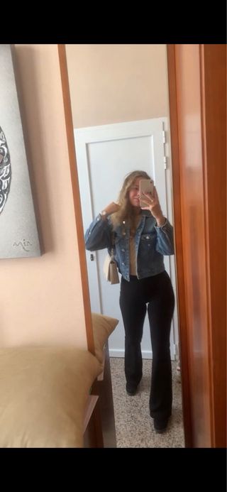 Pantalón de vestir negro liso